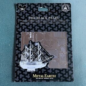 Disney Black Pearl 3D Metal Model Kit by Metal Earth NEW